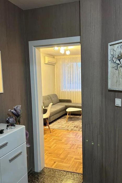 Дава се под наем Двустаен апартамент в Варна, Генералите - 80 кв.м за 650 € - Снимка #7