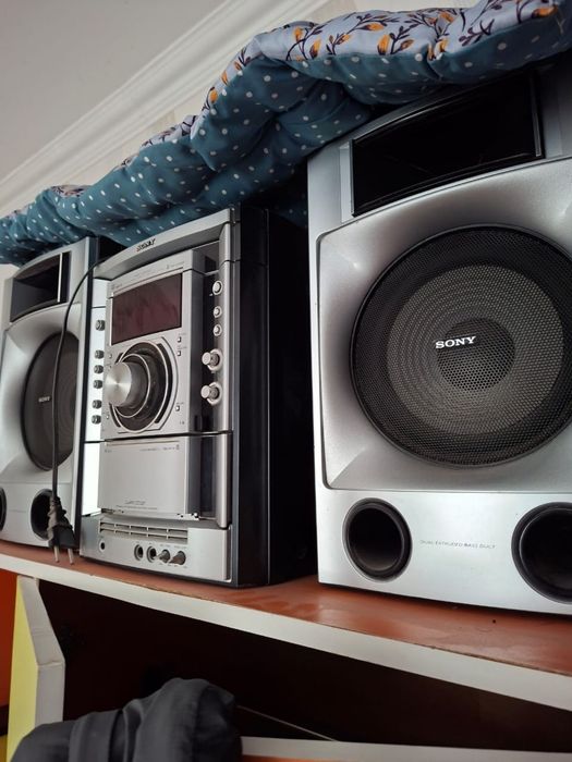 Муз.центр_ SONY