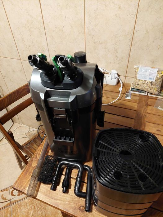 Vand un filtru Tetra EX 800 Plus în perfectă stare de funcționare