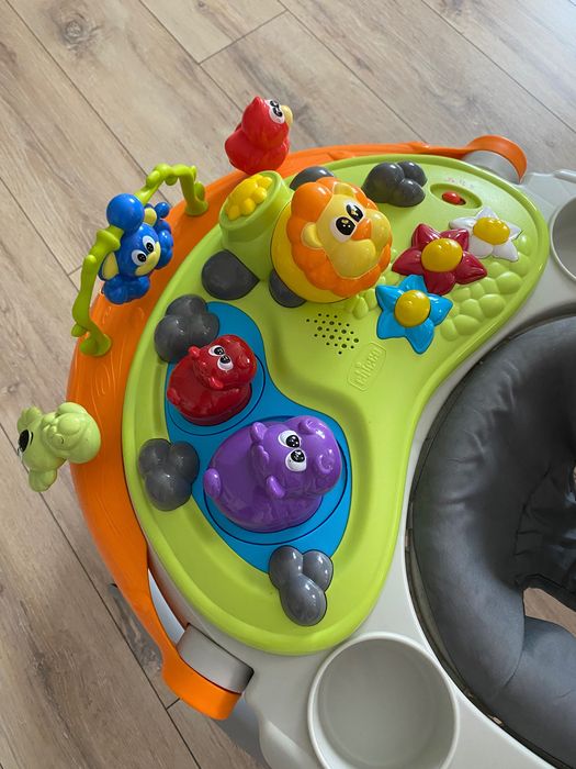 Premergător Chicco Walky Talky – reglabil, cu centru de activități