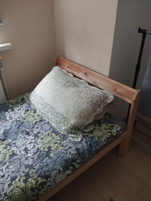 Продам кровать Икеа