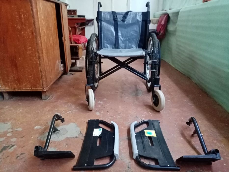 Инвалидная коляска