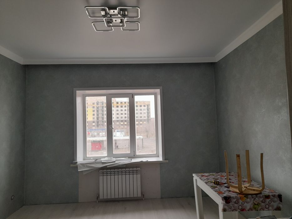 Поклейка обоев 600тг,м²