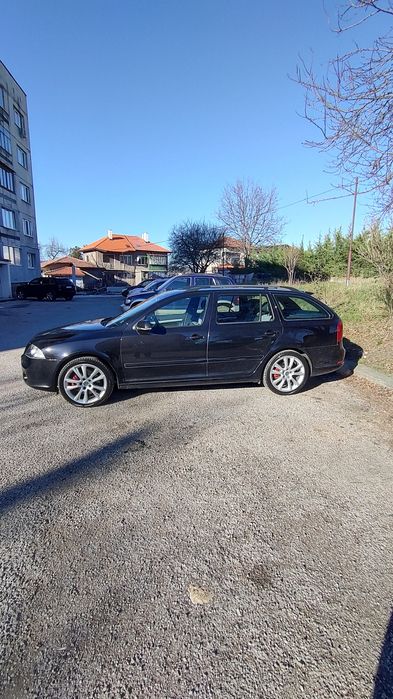 Шкода Октавия 2 VRS 2.0 турбо бензин.