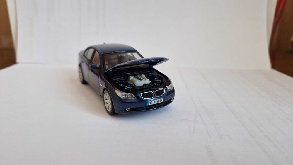 хоби Модели diecast cars Мерцедес Фолксваген БМВ Субару
