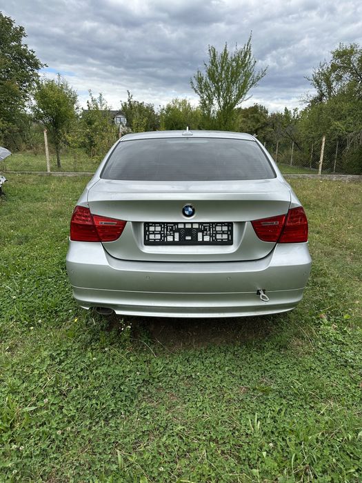 Stop dreapta stop stanga  capota bara spate bmw e90 facelift