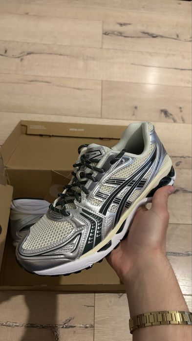 Asics Gel Kayano 41.5 / 42