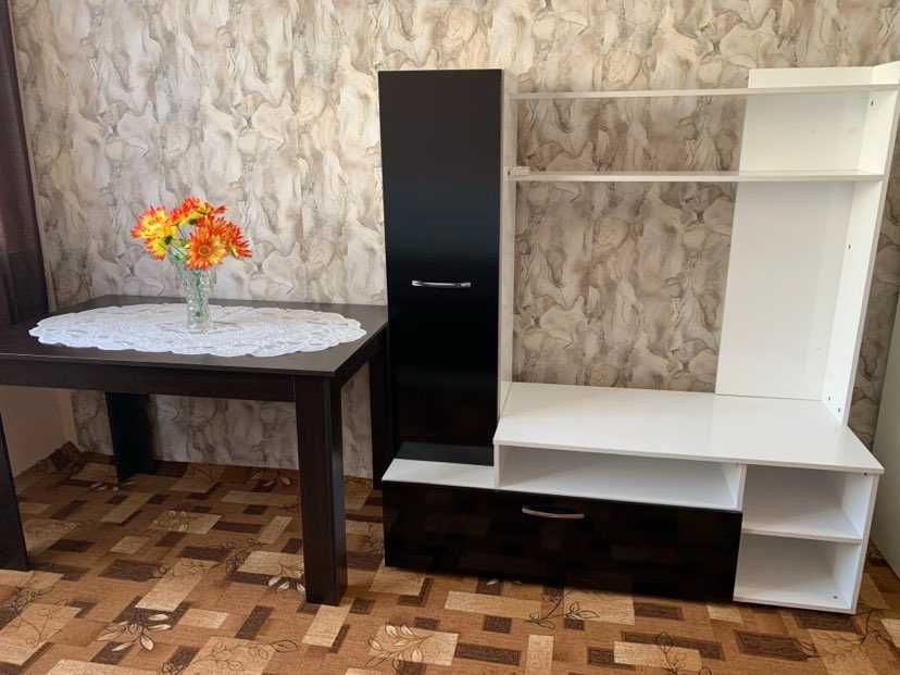 Дава се под наем Едностаен апартамент в Варна, Аспарухово - 20 кв.м за 204 € - Снимка #1