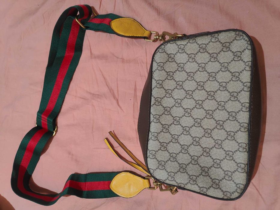 Gucci чанта Neo Vintage Camera Messenger Bag GG Coated Canvas