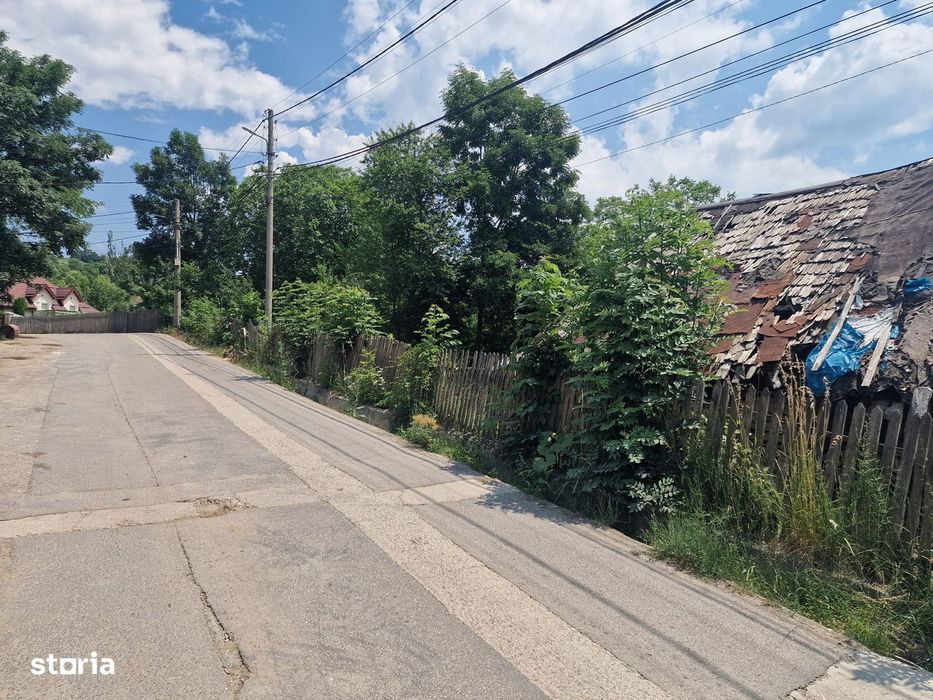Teren intravilan Comarnic cartier Vatra sat-racordat la utilități