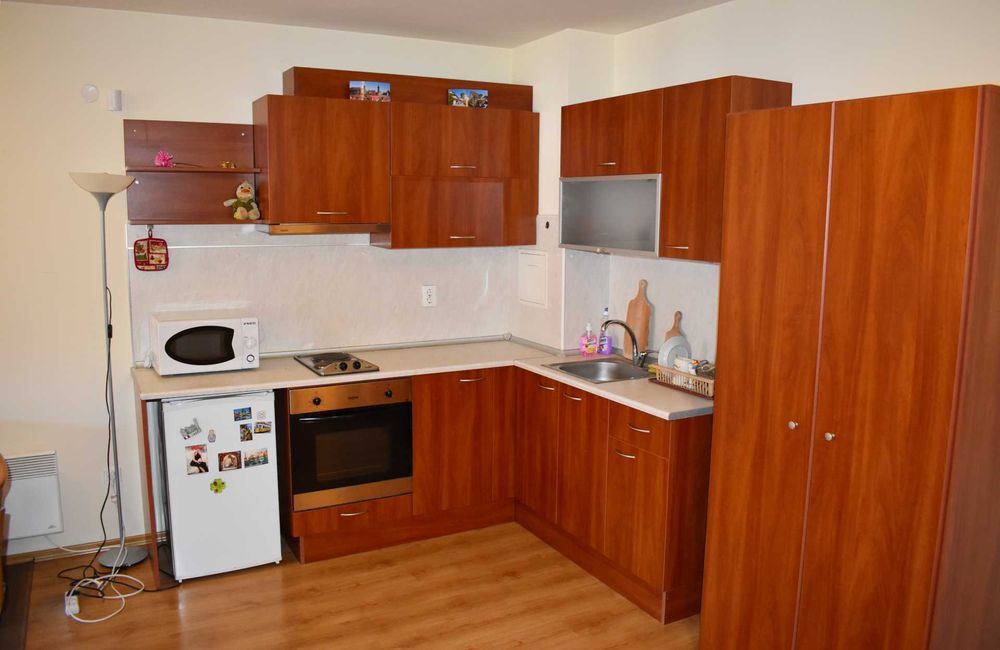 Дава се под наем Двустаен апартамент в Банско - 70 кв.м за 800 € - Снимка #2