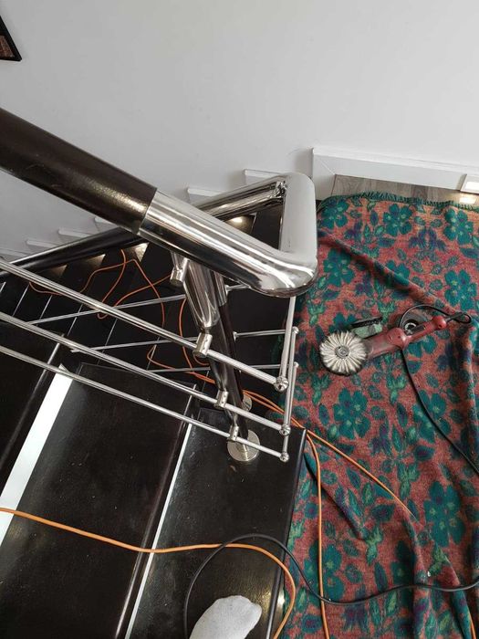 Balustrade de inox cu lemn