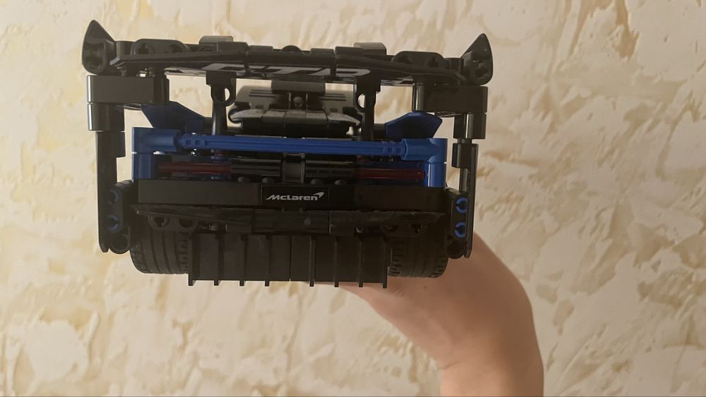 Lego McLaren Senna GTR Technic 42123