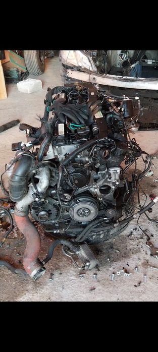 Motor mercedes  cod 651