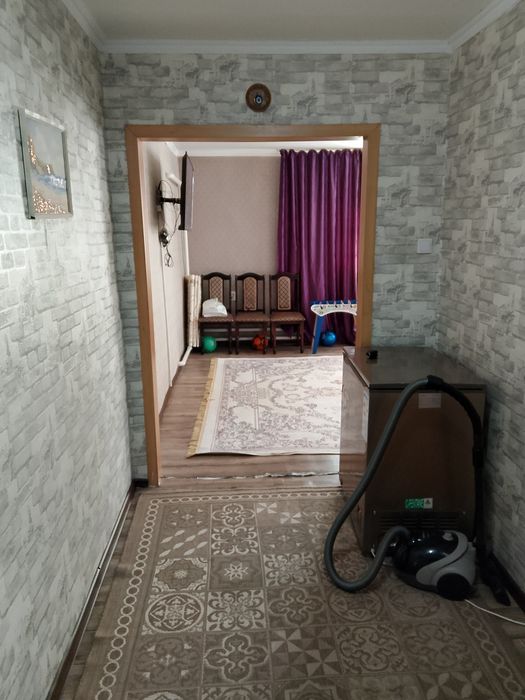 Продам квартиру 4 комнатную