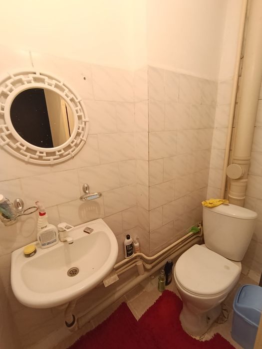 2хкомн кв в 12 мкр,7д, 3 эт