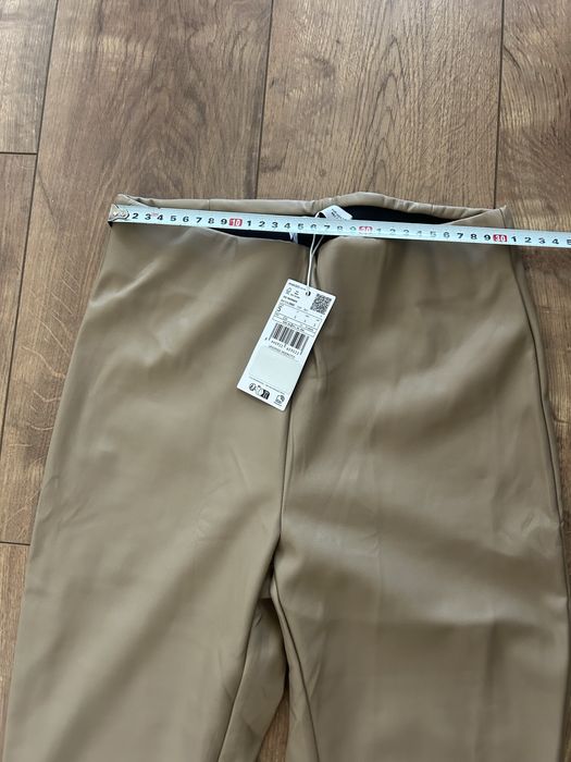 Кожен клин -Манго нов