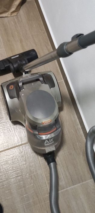 Прахосмукачка тиха Vax