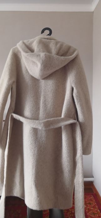 Продам пальто альпака