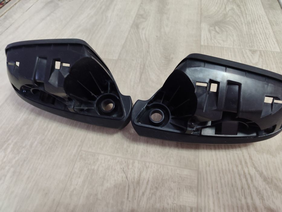 Крепление зеркало Шевроле Кобальт