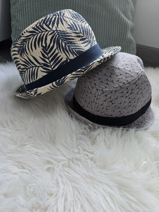 Set pălării haioase marca H&M