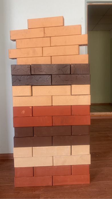 Кирпичи облицовочные строительные