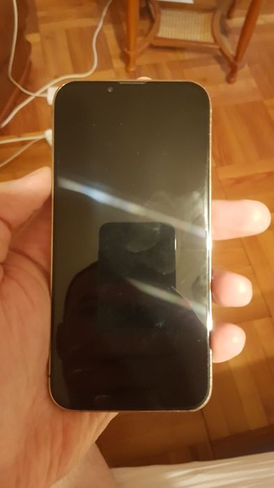 IPHON 13 PRO Impecabil spate fisurat
