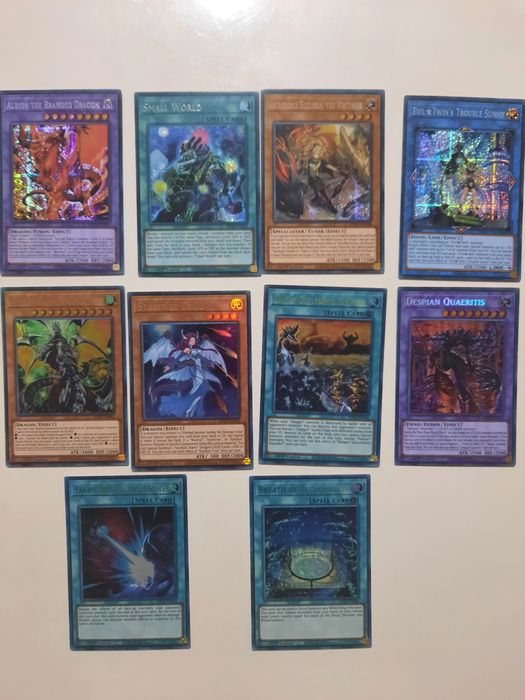 Yu Gi Oh карти от серия tin of the Pharaoh's Gods