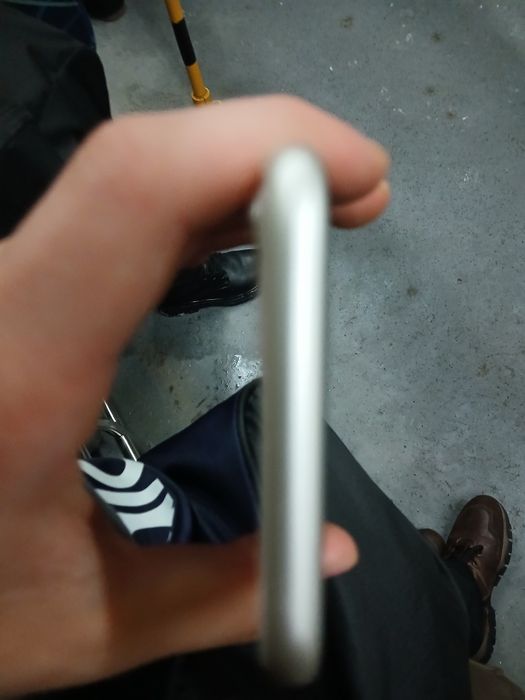 Продам айфон 11 СРОЧНО