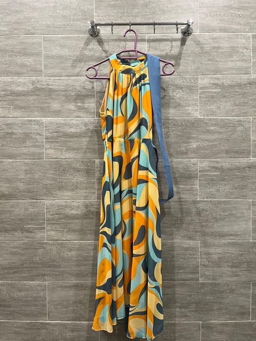 Нарядные, вечерние платья