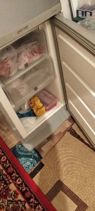 Холодильник продам