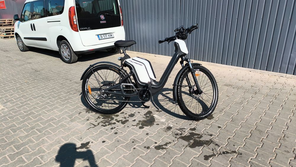 Se vinde bicicleta niu aero