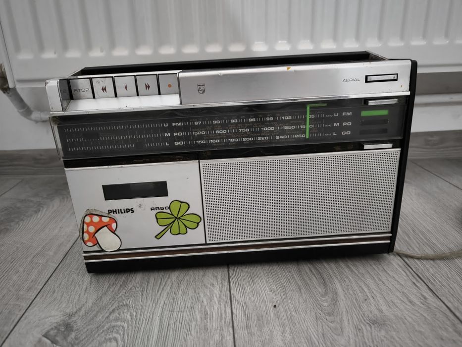 Radio cu casetă Philips RR 50