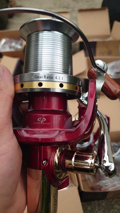 Макари чисто нови