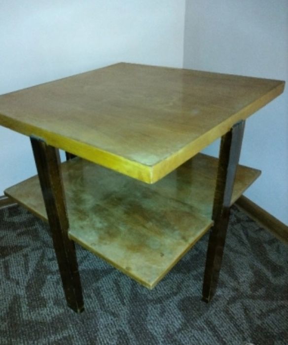 Антикварни масички.