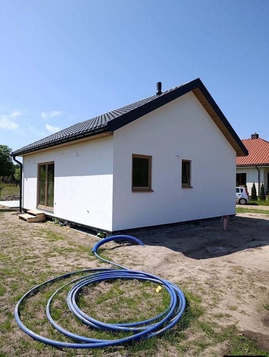 Construim case pe structura metalica din panouri sandwich termoizolant