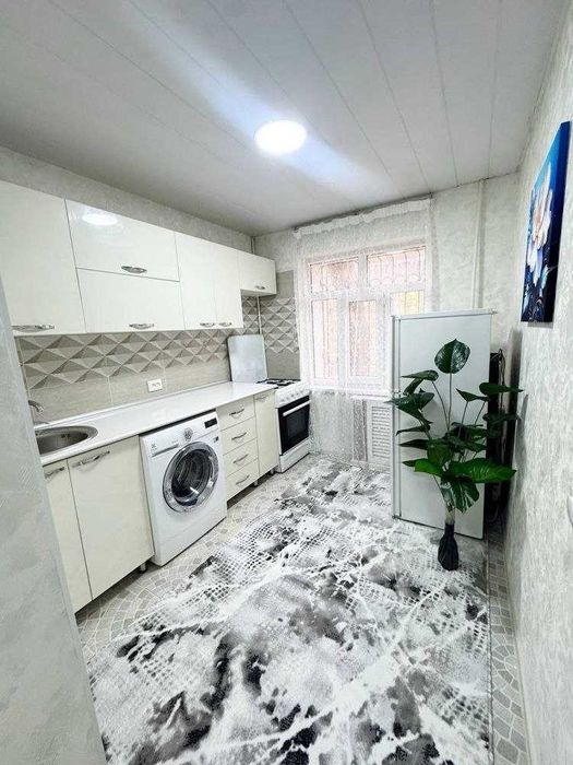 V3711 ПРОДАЕТСЯ 1/1/4 на: Чиланзар 5 кв  Ор.р:Метро Хамза. 25м2