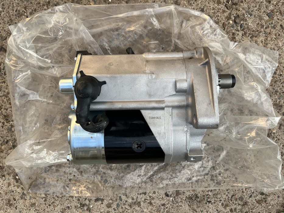 Продам стартер от Toyota Hilux