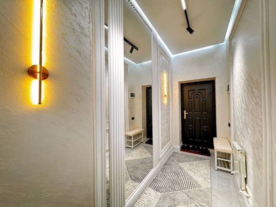 Uy sotiladi 3x xonali 1 qavat.