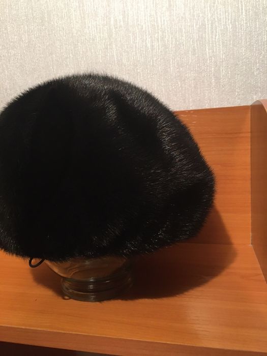 Продам шапку норковую