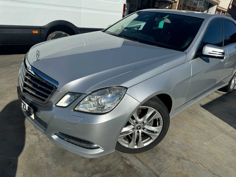 Dezmembram Mercedes W212 E200-E220 2009-2016