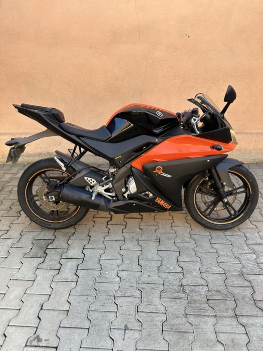 Yamaha YZF 125 2010