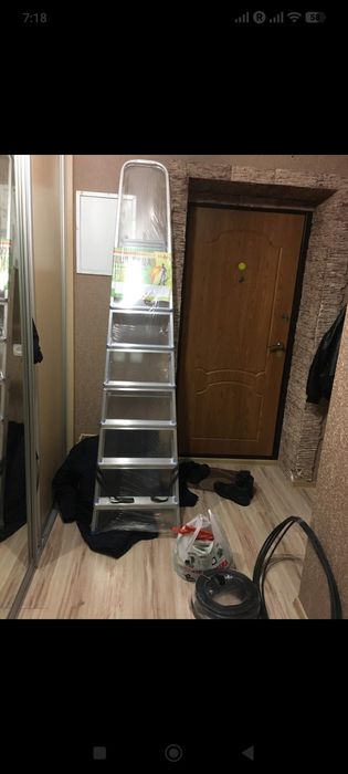 стремянка алюминиевая