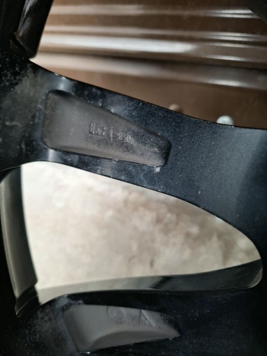 Джанти Borbet 18 цола 5х120 Bmw 8J