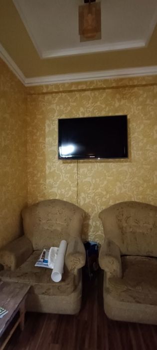 Ijaraga ayol, qizlar qoyiladi