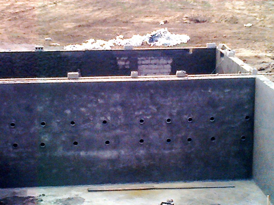 Резервуары  пленочные  для полива полей до 10000 кубометров воды