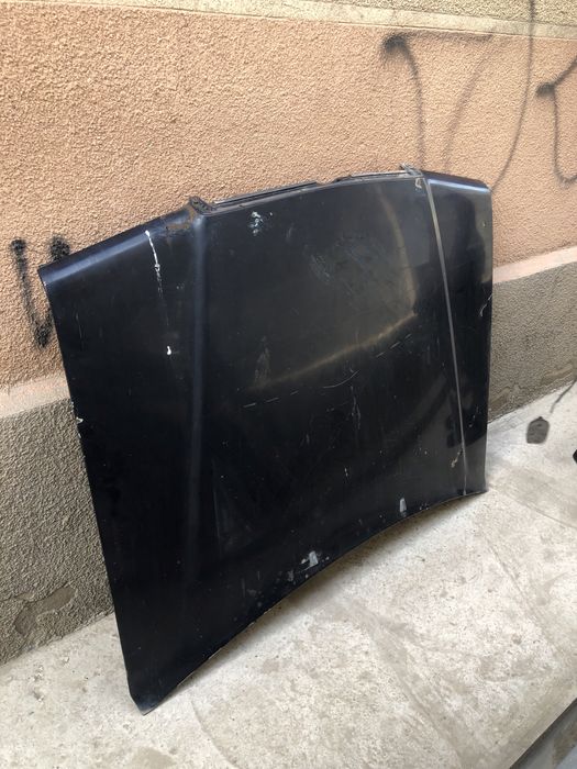 Капот на 190 мерседес