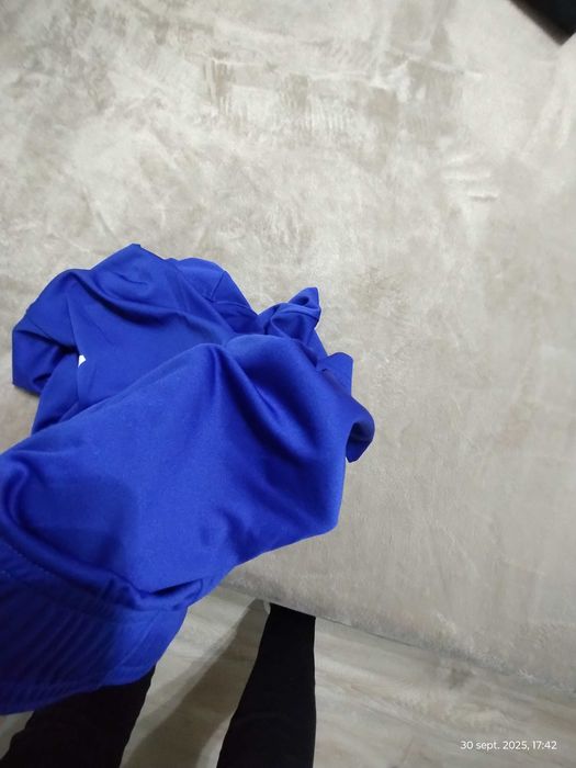 Pantalon scurt Adidas