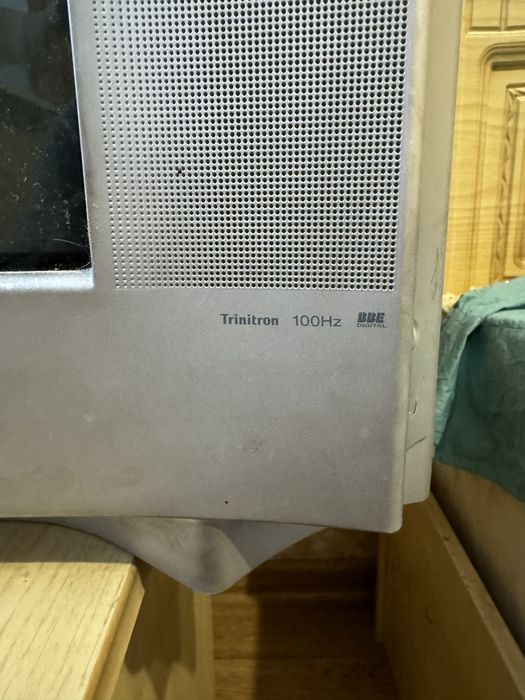 Телевизор Sony Wega рабочий