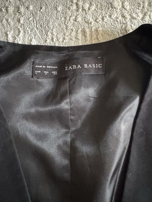 Жилетка zara на 9-10 лет